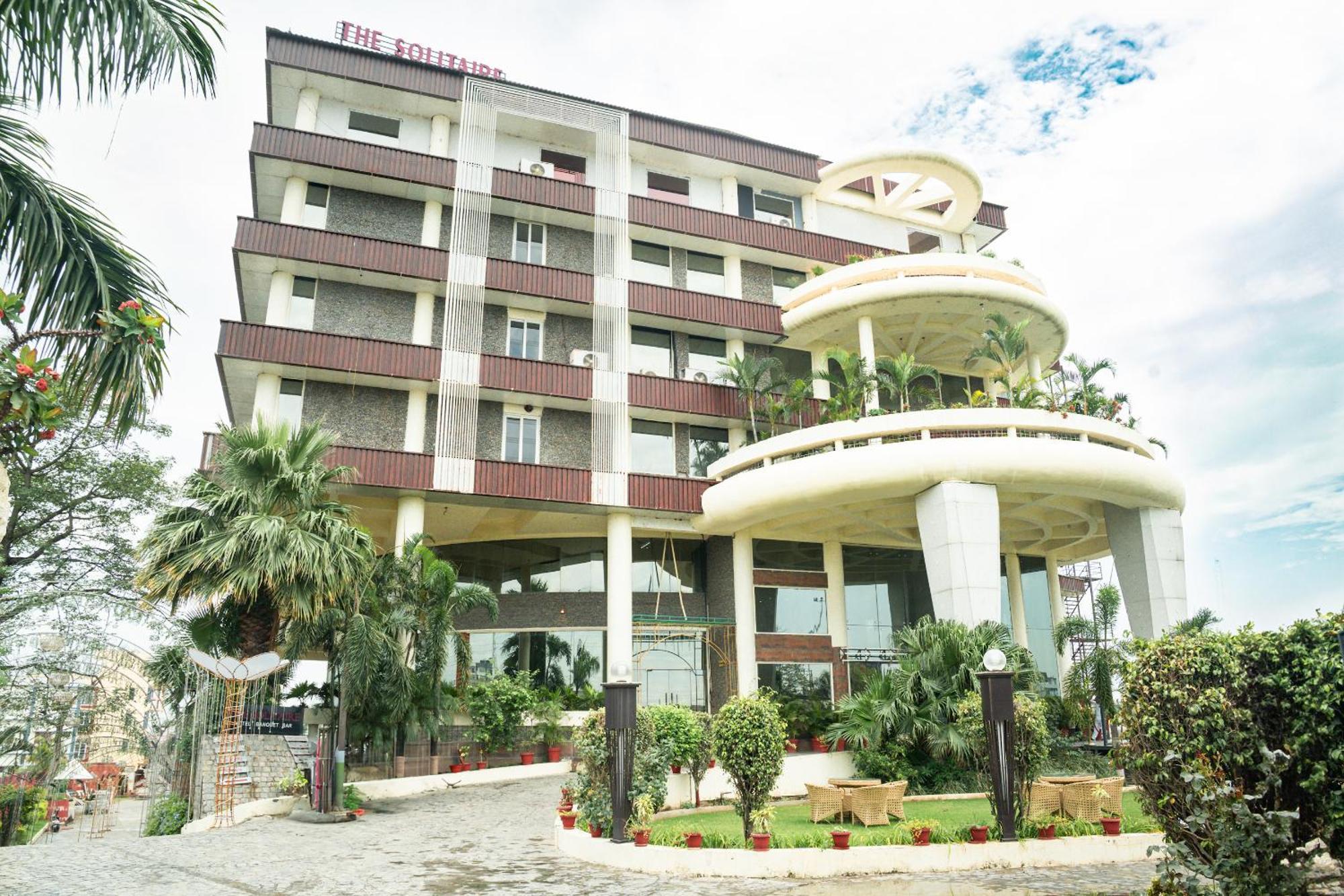 The Solitaire Dehradun Extérieur photo